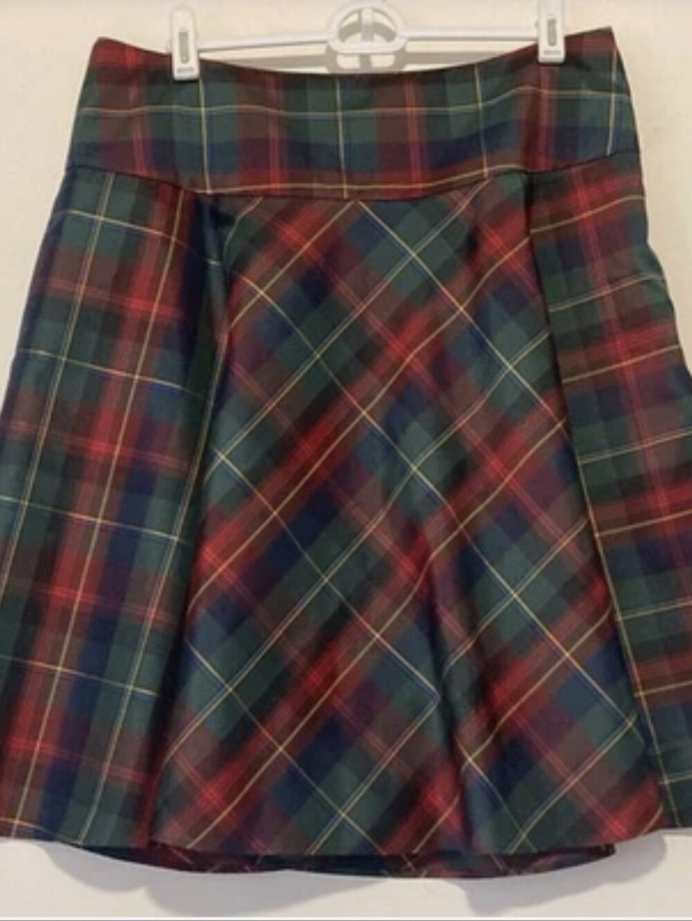 Classic Red & Green Tartan Plaid A-Line Skater Style Skirt - Taffeta Feel - 10 - Picture 2 of 9